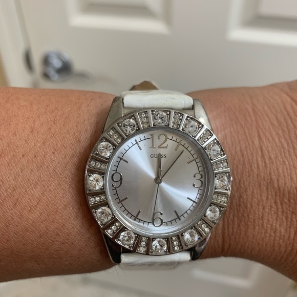 GUESS Crystal Swarovski Interchangeable U95137L1 - Picture 7 of 12